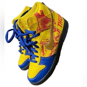 NIKE DOERNBECHER THUMP YELLOW SB DUNKS SZ 5.5Y